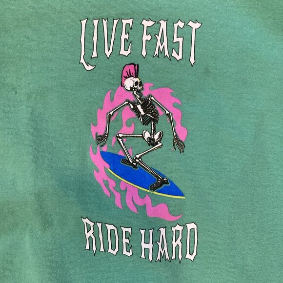 Skin and Bones Mens T-Shirt Surfer Graphic Skeleton Live Fast Ride Hard Tee 2XL - Picture 3 of 9
